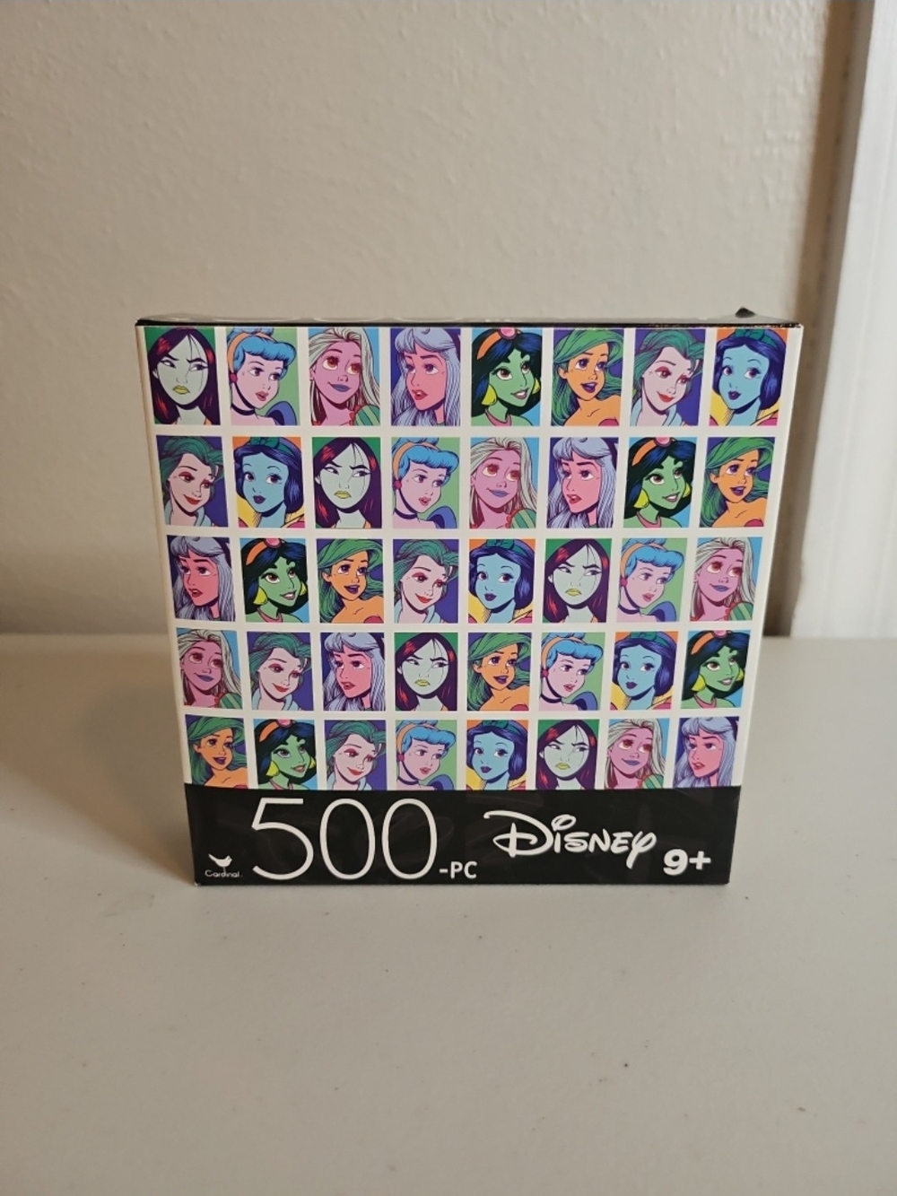 Cardinal Disney Princesses Pop Style 500 Piece Puzzle